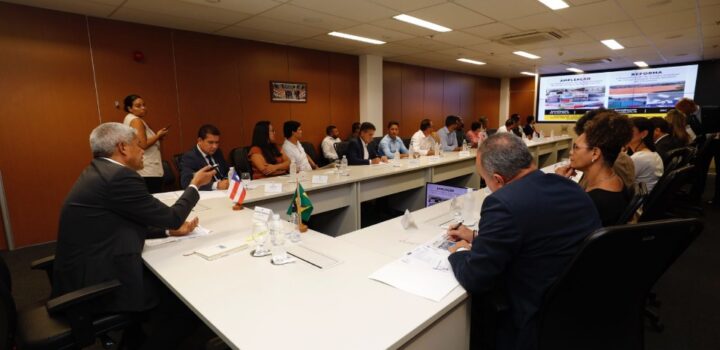 Jerônimo recebe prefeito de Miguel Calmon e destaca investimentos no município