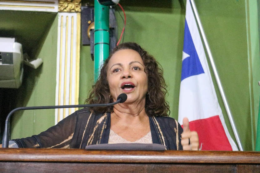 Aladilce cobra plano de redução de riscos durante temporais em Salvador