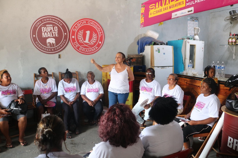 Aladilce participa de oficinas dos 21 dias de ativismo pelo fim da violência contra a mulher