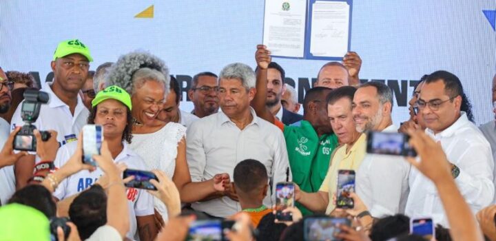 “Carnaval tem que ser o espaço do trabalho decente”, afirma Augusto Vasconcelos durante assinatura de Pacto Intergovernamental