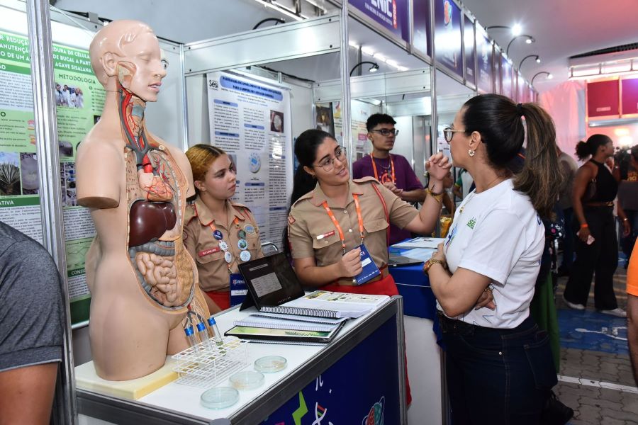 Festival une ciência, tecnologia e criatividade na segunda edição em Salvador