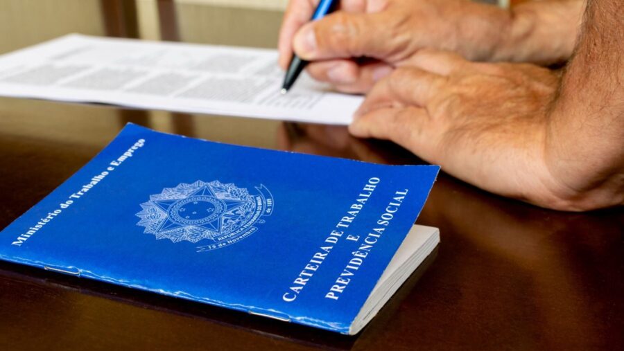 Com mais 4.449 postos em outubro, a Bahia contabiliza 104.333 novas vagas no ano