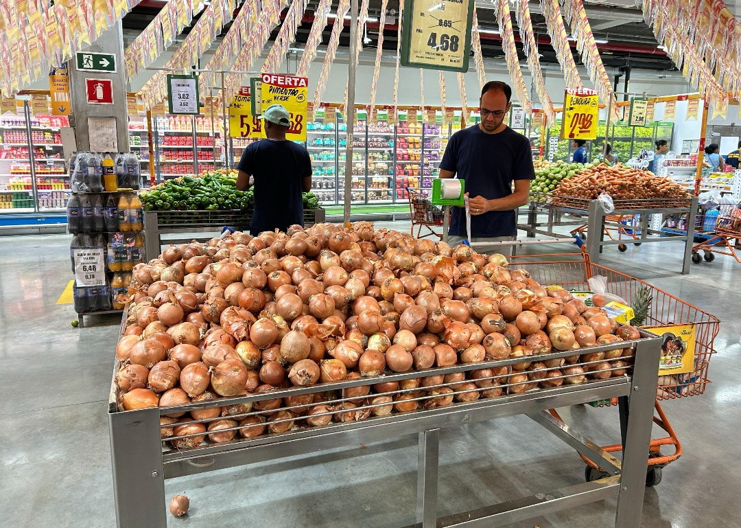 Cesta Básica de Salvador registra terceira queda seguida com taxa de -1,56% em outubro