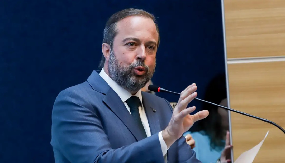 Silveira anuncia decreto que regulamenta hidrogênio de baixa emissão de carbono