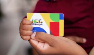 Leia mais sobre o artigo Caixa paga Bolsa Família a beneficiários com NIS de final 2