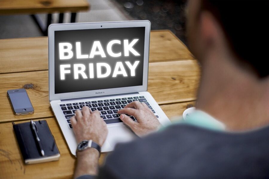 Volume recorde de vendas previsto para a Black Friday reacende alerta sobre falhas no varejo