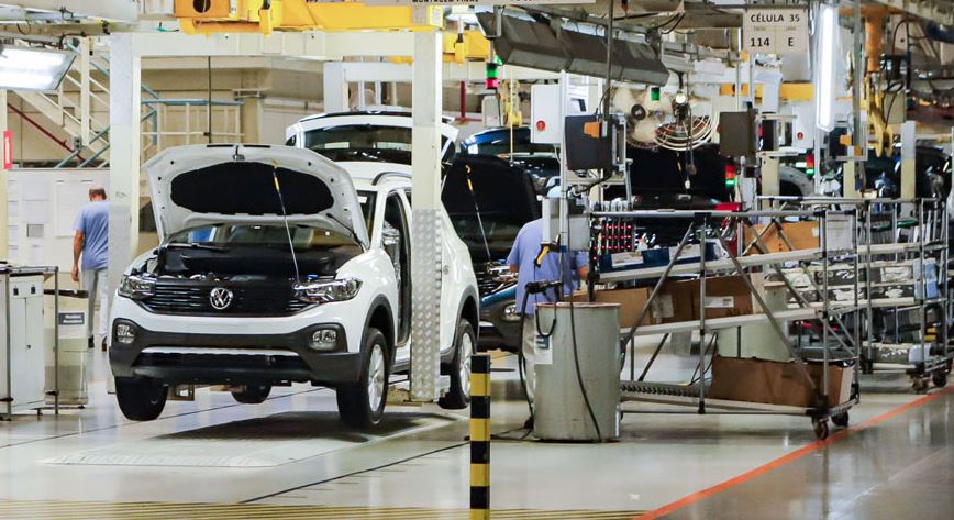 Produção industrial cai em 6 dos 15 locais pesquisados em setembro