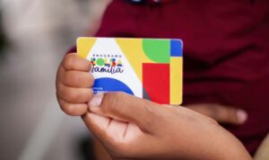 Leia mais sobre o artigo Caixa paga Bolsa Família a beneficiários com NIS de final 8