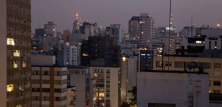 Inflação recua para 0,09% em outubro influenciada pela queda na energia elétrica