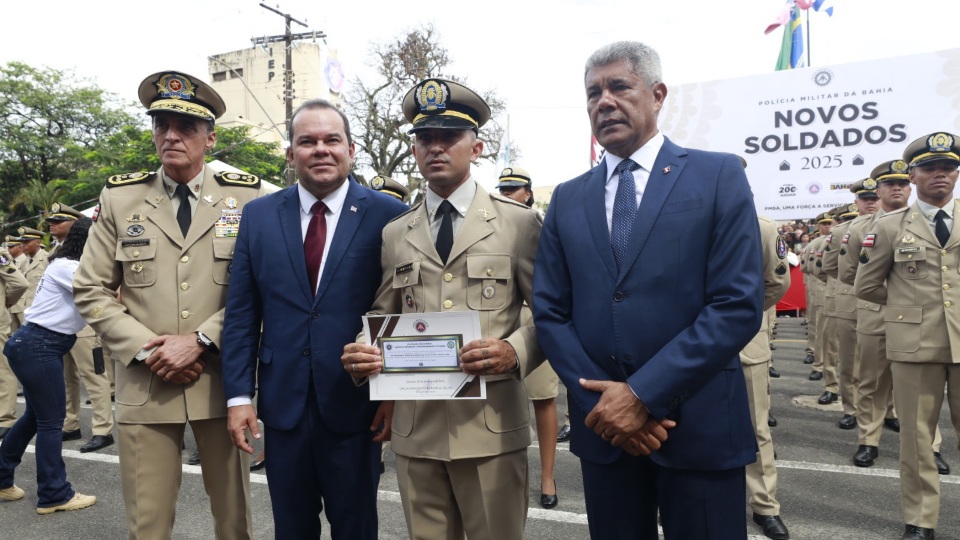 Bahia forma 1.865 novos soldados para reforçar a segurança pública