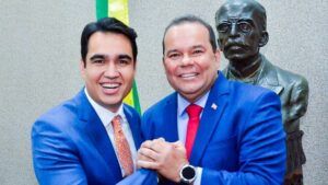 Leia mais sobre o artigo Vice-governador destaca protagonismo do secretário Eduardo Sodré durante homenagem