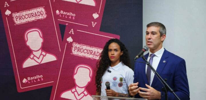 Lançamento do Baralho Lilás amplia busca por foragidos por crimes contra mulheres