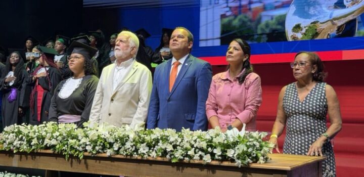 Vice-governador destaca avanços da Educação Profissional em formatura da rede estadual da Bahia