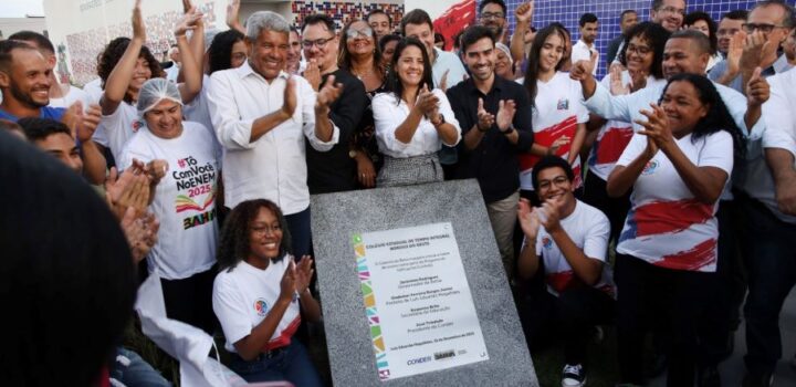 Jerônimo Rodrigues lança Operação Verão no interior e inaugura colégio de tempo integral, em Luís Eduardo Magalhães
