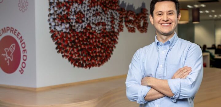 Cerca de 84% dos brasileiros vão passar o Natal em casa com a família, aponta pesquisa da Ticket