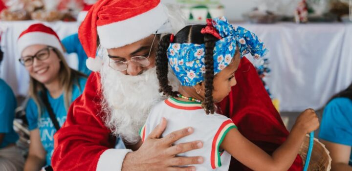 Programa de Voluntariado da Braskem promove entrega de presentes para crianças em Camaçari