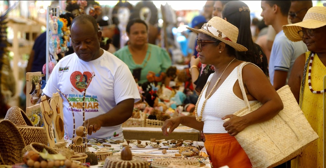 Agricultura familiar reafirma protagonismo e movimenta economia em evento no Parque Costa Azul