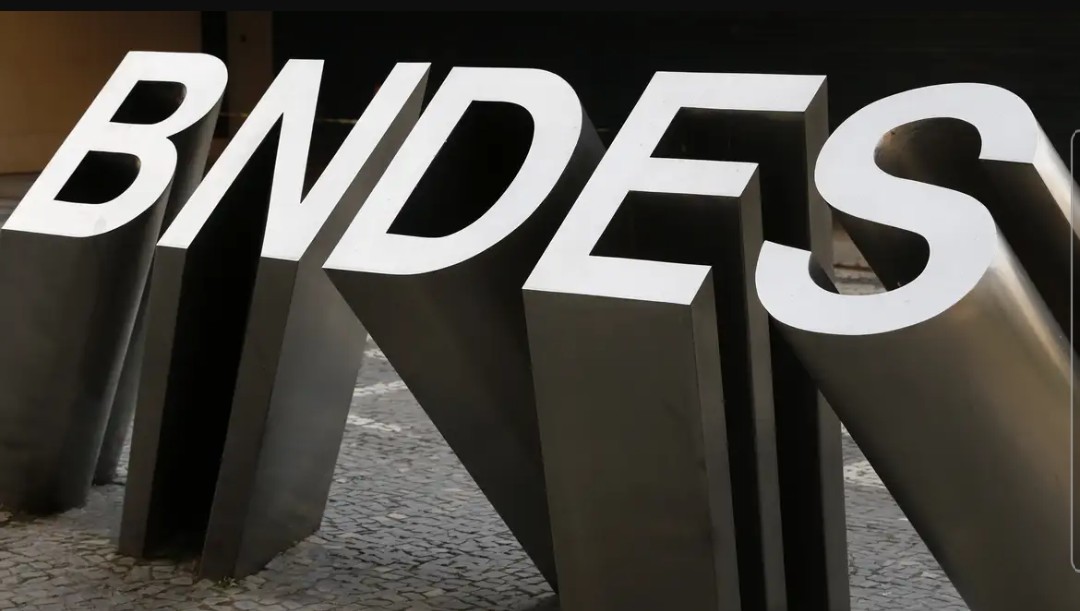 BNDES aprova R$ 532 milhões para empresas afetadas pelo tarifaço na Bahia