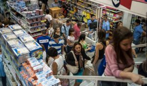 Leia mais sobre o artigo CNC projeta avanço de 1,81% para o varejo em 2025 e aceleração para 3,66% em 2026