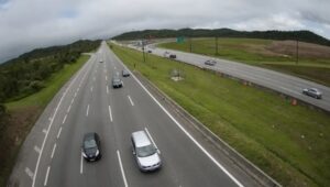 Leia mais sobre o artigo Pesquisa CNT de Rodovias completa 30 anos e registra melhora no Estado Geral da malha viária brasileira