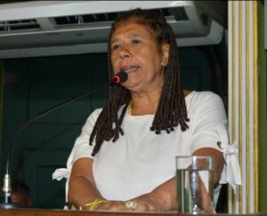 Leia mais sobre o artigo Câmara encerra 2025 com aprovação da Política Municipal de Direitos Humanos e cria selo