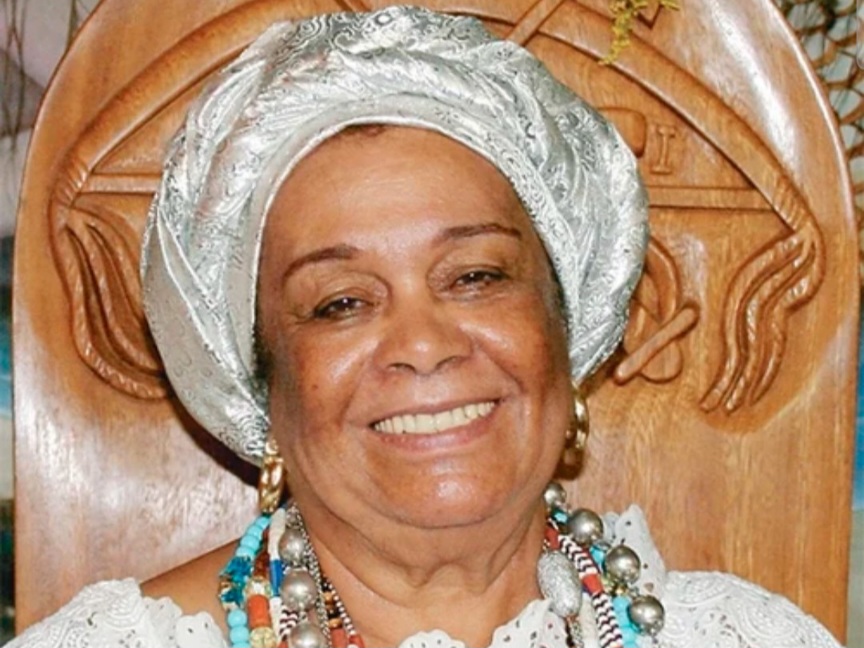 Governador Jerônimo Rodrigues decreta luto oficial de três dias pela morte de Mãe Carmen