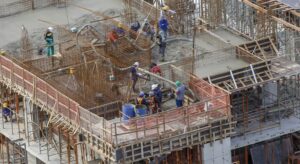 Leia mais sobre o artigo Preços da construção variam 0,25% em novembro, segundo menor resultado do ano