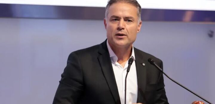 Ministro dos Transportes prevê 14 leilões rodoviários no país em 2026