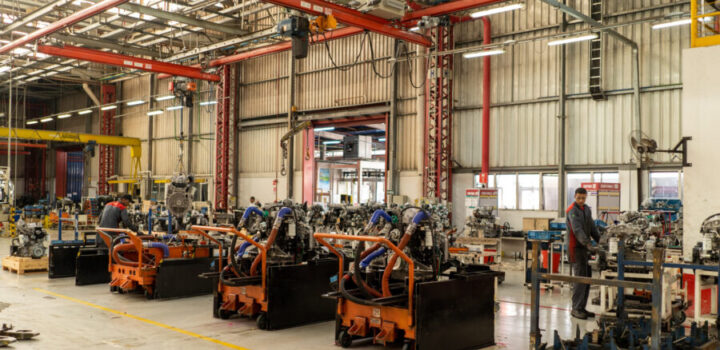 Faturamento industrial cai 2,7% em outubro, terceira queda consecutiva, diz CNI