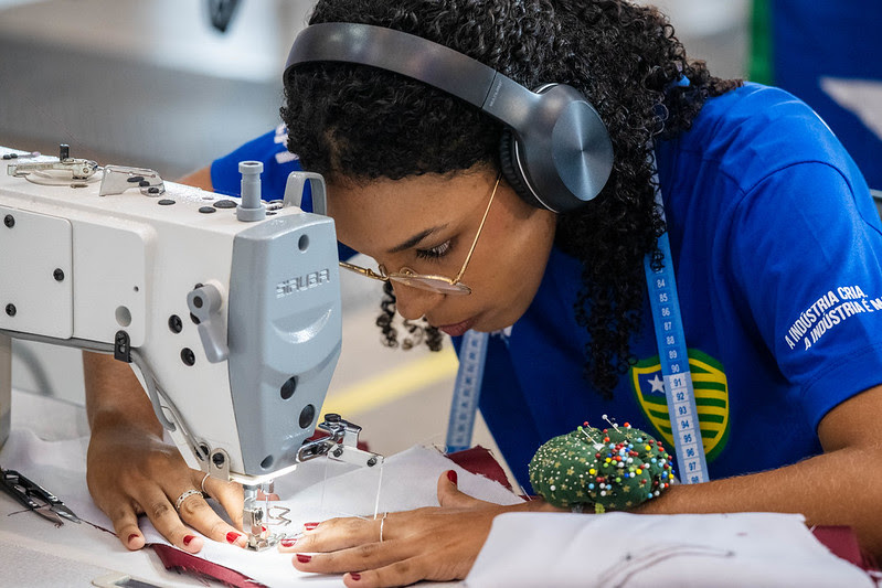 SENAI disponibiliza mais de 49 mil vagas para diversas áreas