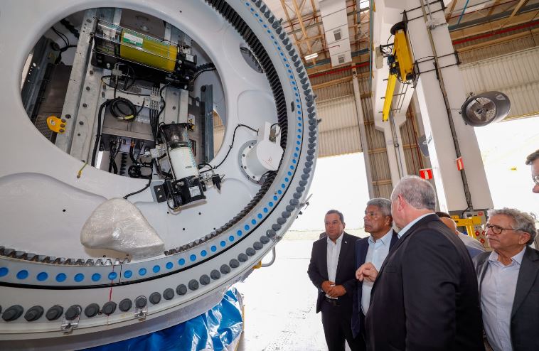 Bahia avança na transição energética com reativação de fábrica em Jacobina