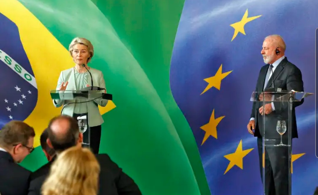 Líderes do Mercosul e da UE assinam acordo e defendem multilateralismo