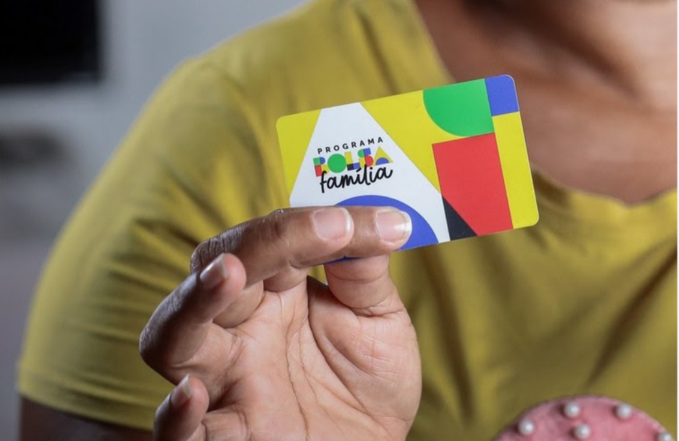 Bolsa Família chega a 18,77 milhões de beneficiários do país a partir desta segunda (19)
