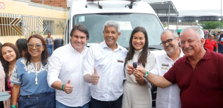 Governo entrega equipamentos de saúde, autoriza obras e ações em Itapitanga