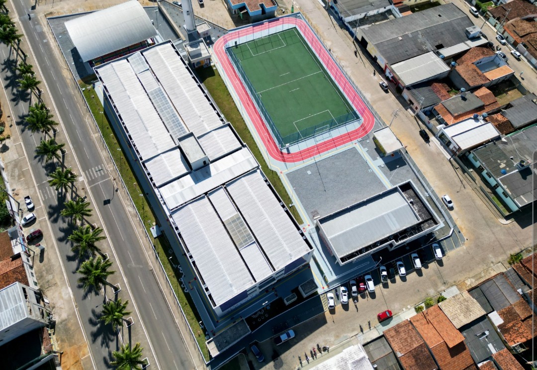 Você está visualizando atualmente Governo alcança marca histórica com entrega da 100ª escola de tempo integral em Maracás