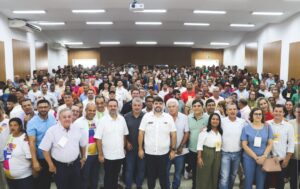 Leia mais sobre o artigo Serin Itinerante intensifica diálogo e reúne prefeitos de seis territórios