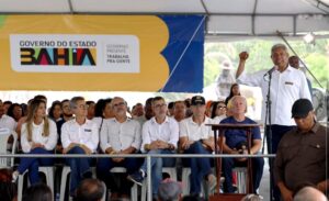 Leia mais sobre o artigo Lagedo do Tabocal recebe governador para inaugurações e anúncio de novos investimentos