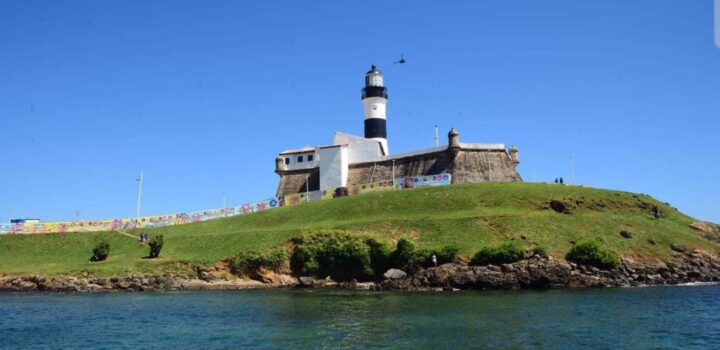 Conheça os melhores lugares para fazer mergulho nas praias de Salvador