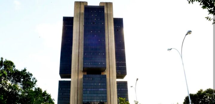 Com quórum desfalcado, Copom decide se mantém Taxa Selic