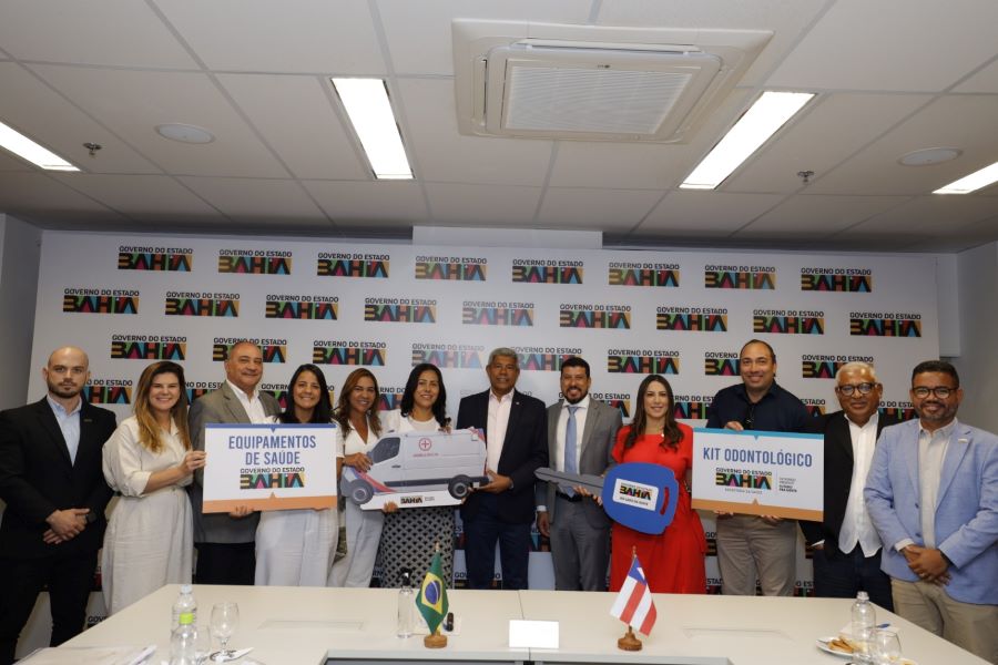 Você está visualizando atualmente Governador se reúne com Prefeitura de Itabela para planejamento da saúde