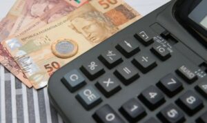 Leia mais sobre o artigo Veja faixas e alíquotas das novas tabelas do Imposto de Renda 2026