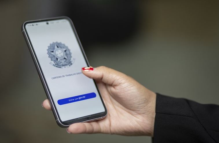 Bahia gerou 270,3 mil empregos com carteira assinada entre janeiro de 2023 e novembro de 2025