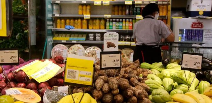 Em dezembro, custo da cesta aumenta em 17 capitais