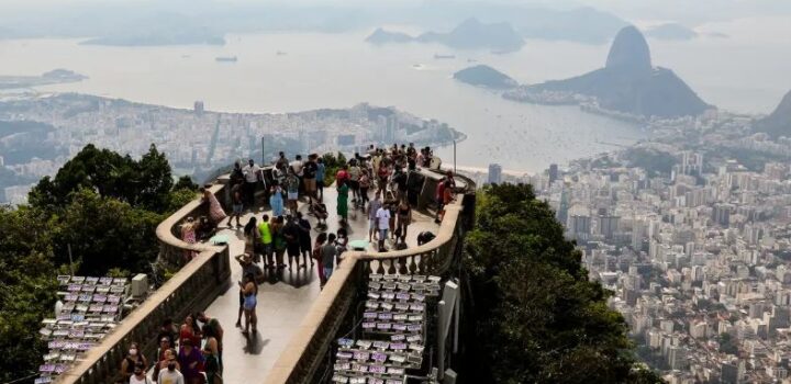 CNC prevê recorde histórico de R$ 218 bilhões para o turismo na alta temporada