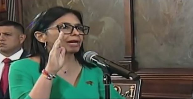 Você está visualizando atualmente Delcy Rodríguez assume como presidente interina da Venezuela