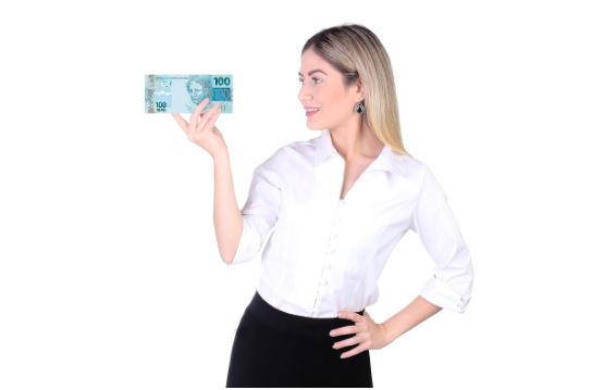 O que janeiro revela sobre o comportamento financeiro dos brasileiros