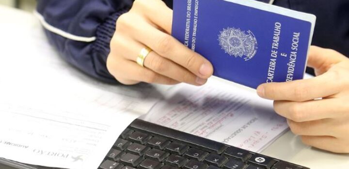 Desocupação cai para 5,1% em dezembro, e 2025 tem melhores resultados da série histórica