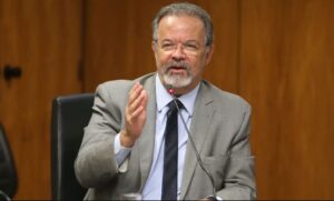Leia mais sobre o artigo Morre Raul Jungmann, presidente do IBRAM  e ex-ministro, em Brasília