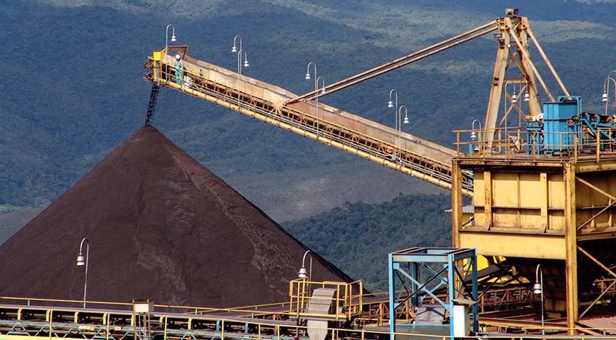 Preços da indústria caem 0,37% em novembro influenciados pelas indústrias extrativas