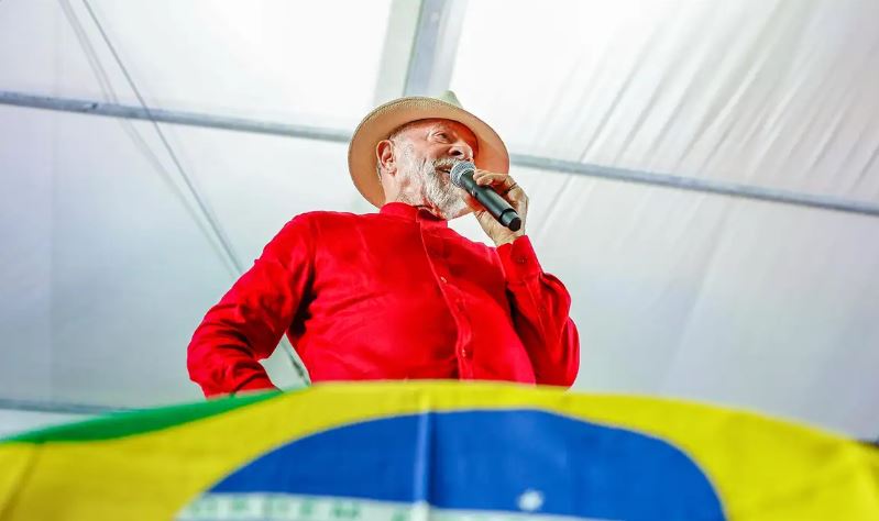 “Trump quer criar nova ONU”, diz Lula sobre Conselho de Paz